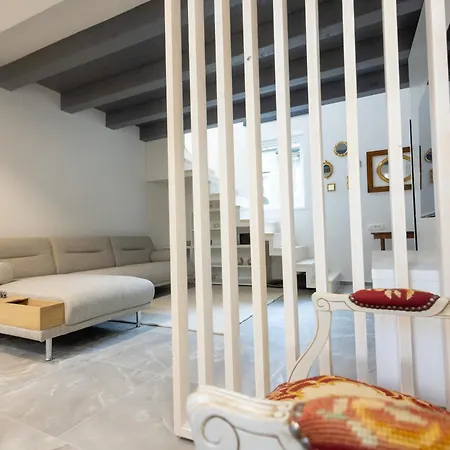 Karlovska Duplex Urban * 류블랴나