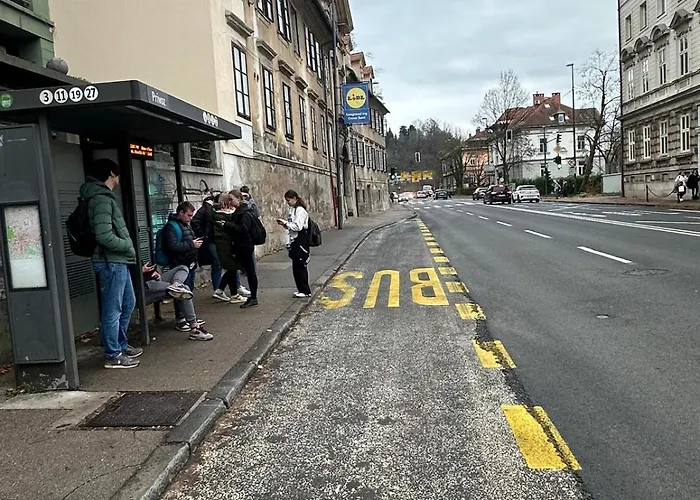 아파트 Karlovska Duplex Urban 류블랴나