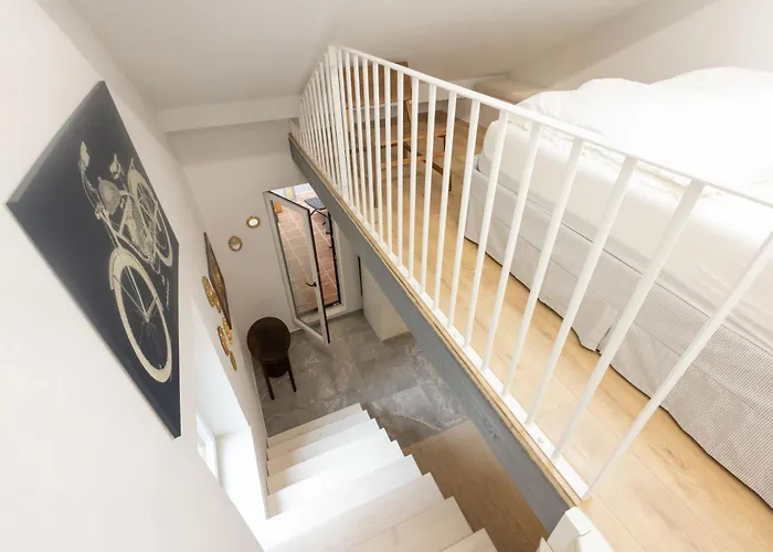 아파트 Karlovska Duplex Urban 류블랴나