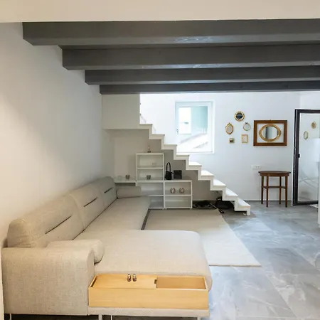 Karlovska Duplex Urban Apartamento *